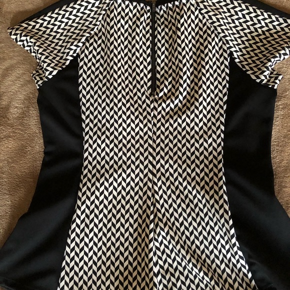 Worthington Black & White top (Lg) - Picture 2 of 3